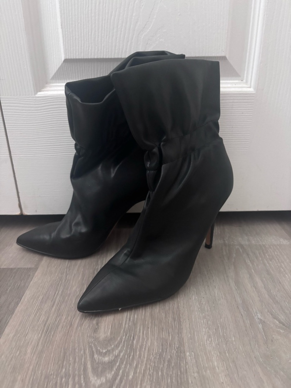 Express Black Pointed Toe Slouchy Stiletto Ankle Boots